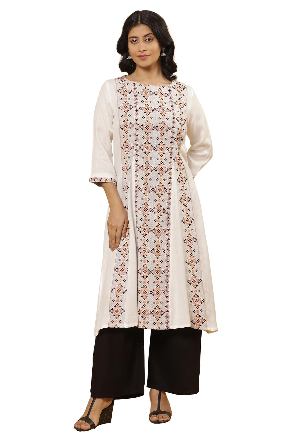 W Women White Geometric Print Cotton Straight Kurta Set With Palazzo_24Onws18707-312739_M