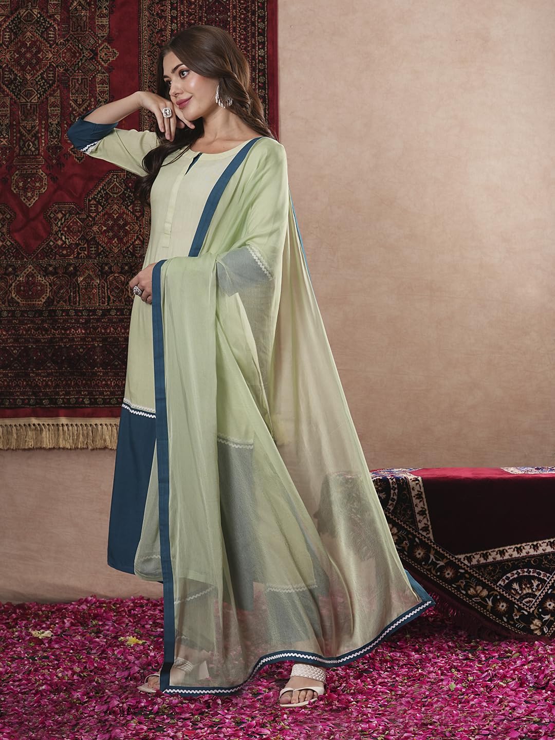 ANNI DESIGNER Ladies Plain Cotton Blend Straight Kurta with Trousers and Dupatta, green, XL