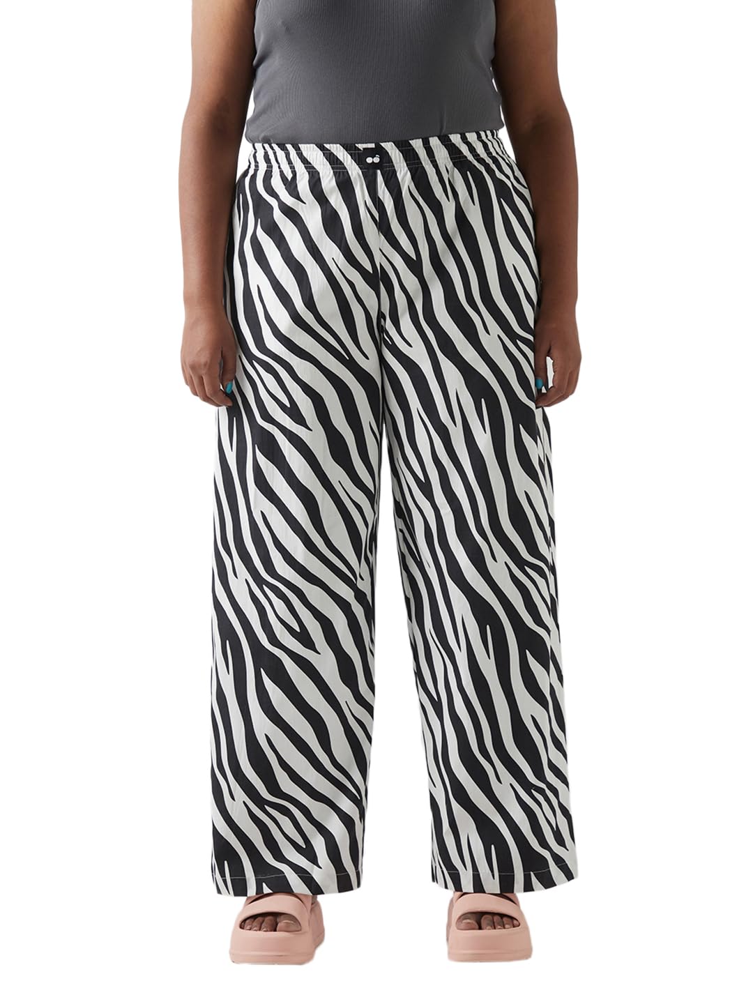 Bewakoof Womens All Over Printed Regular Fit Poplin Plus Size Wide Leg Pyjamas_ 645109_ White_ 5XL