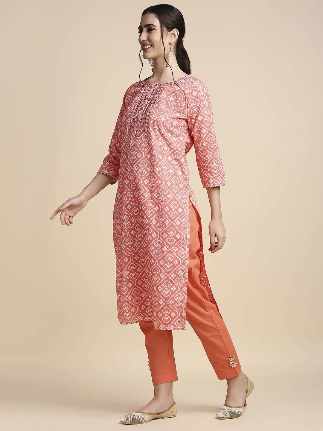 Anubhutee Women Kurta Trouser With Dupatta Set