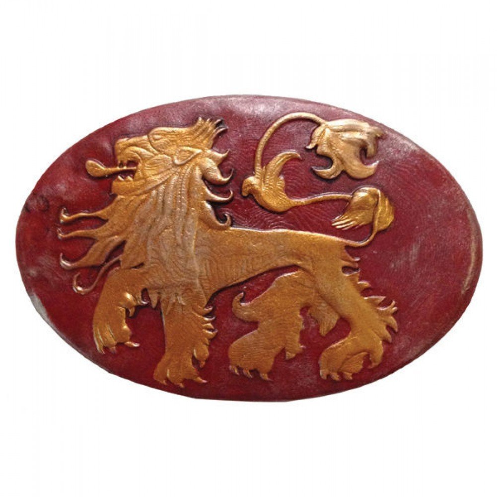 Dark Horse Deluxe Game of Thrones Lannister Shield Pin