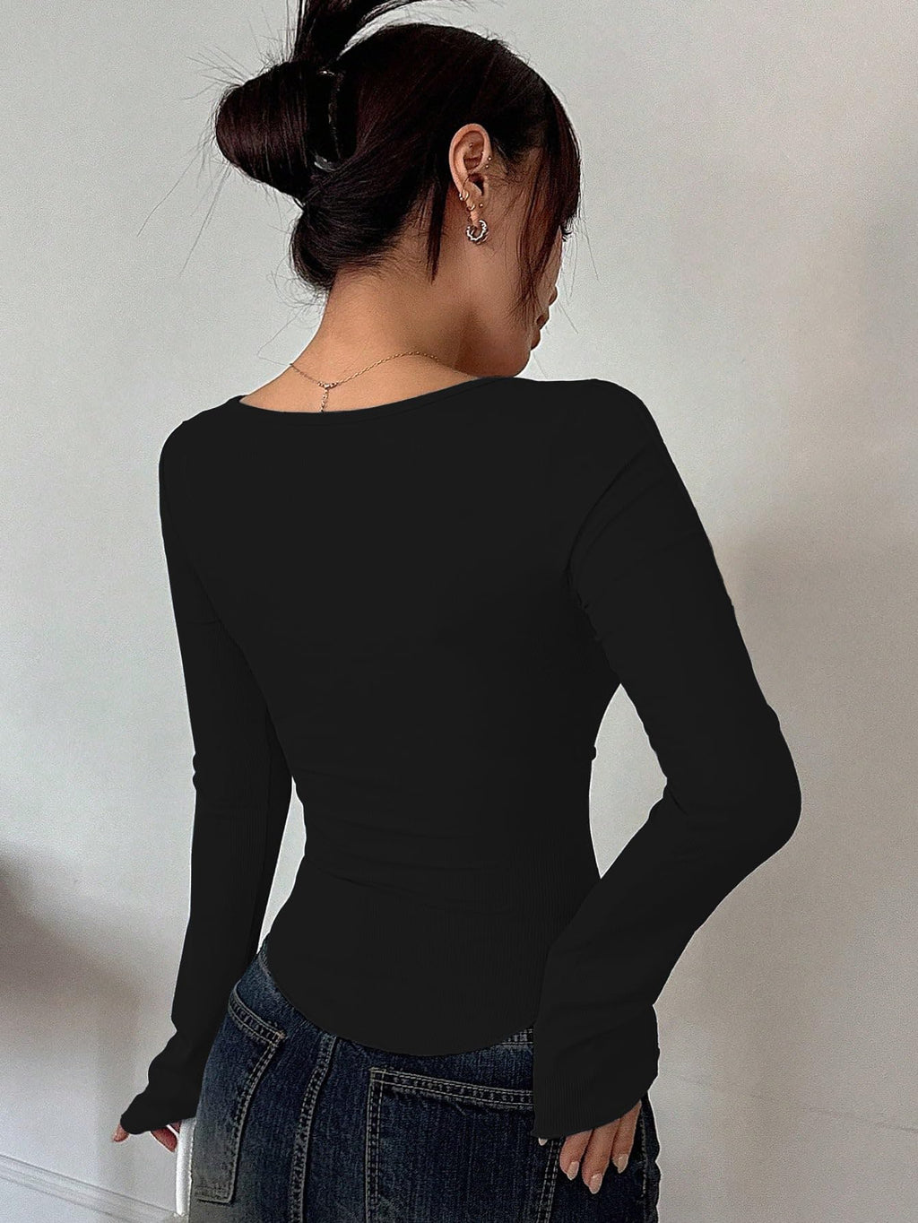 Sugathari Womens Black Solid Long Sleeve Wrap-Style Square Split Crew Neck Bodycon Women T-Shirt Spring and Summer Top, Minimal