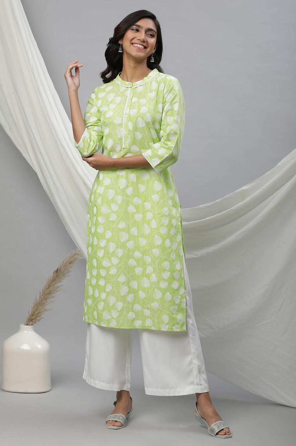Aurelia Green Floral Printed Printed Lace Cotton Straight Long Kurta