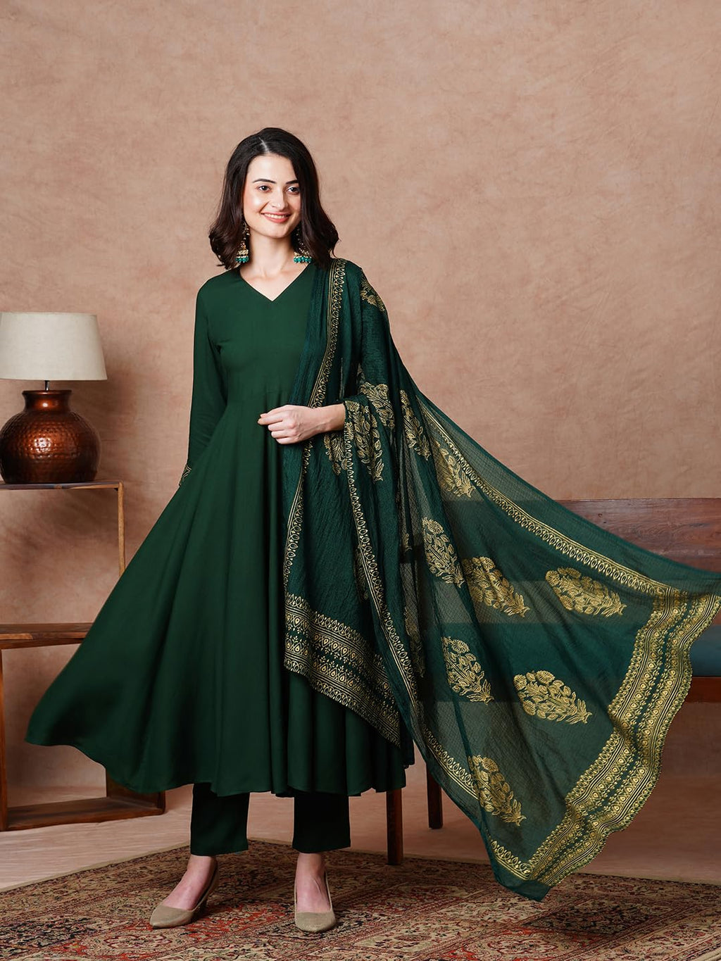 ANNI DESIGNER Women s Plain Cotton Blend Kurta Set, Green, L