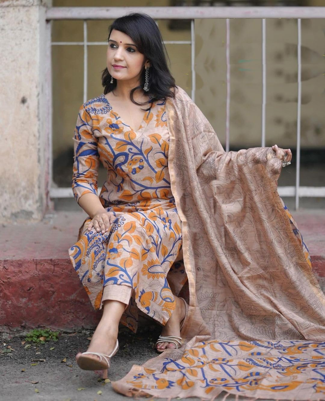 ANNI DESIGNER Womens Rayon Blend Printed Straight Kurta with Pant & Dupatta (Kalam Chiku_M_Beige_Medium)