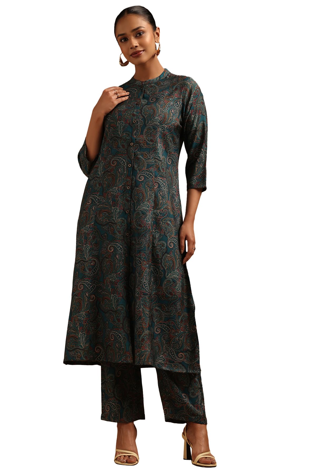 Soch Women Pattern: Paisley Print Fabric: Viscose Blend Closure: Button Package Contains: Kurta Pant