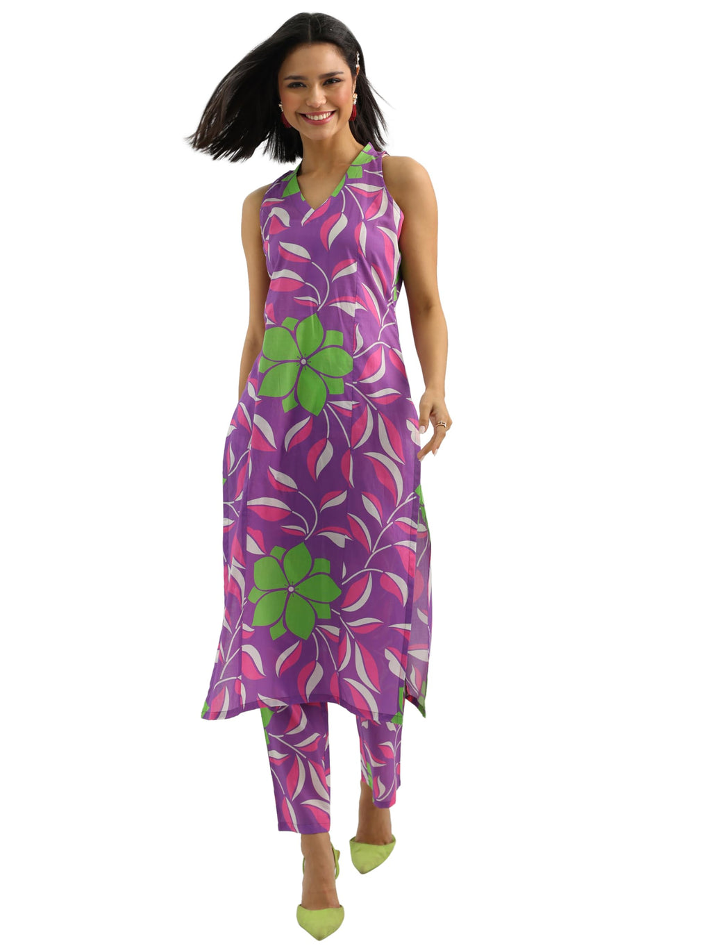 Gerua by Libas Printed Viscose Rayon Straight Kurta With Trousers