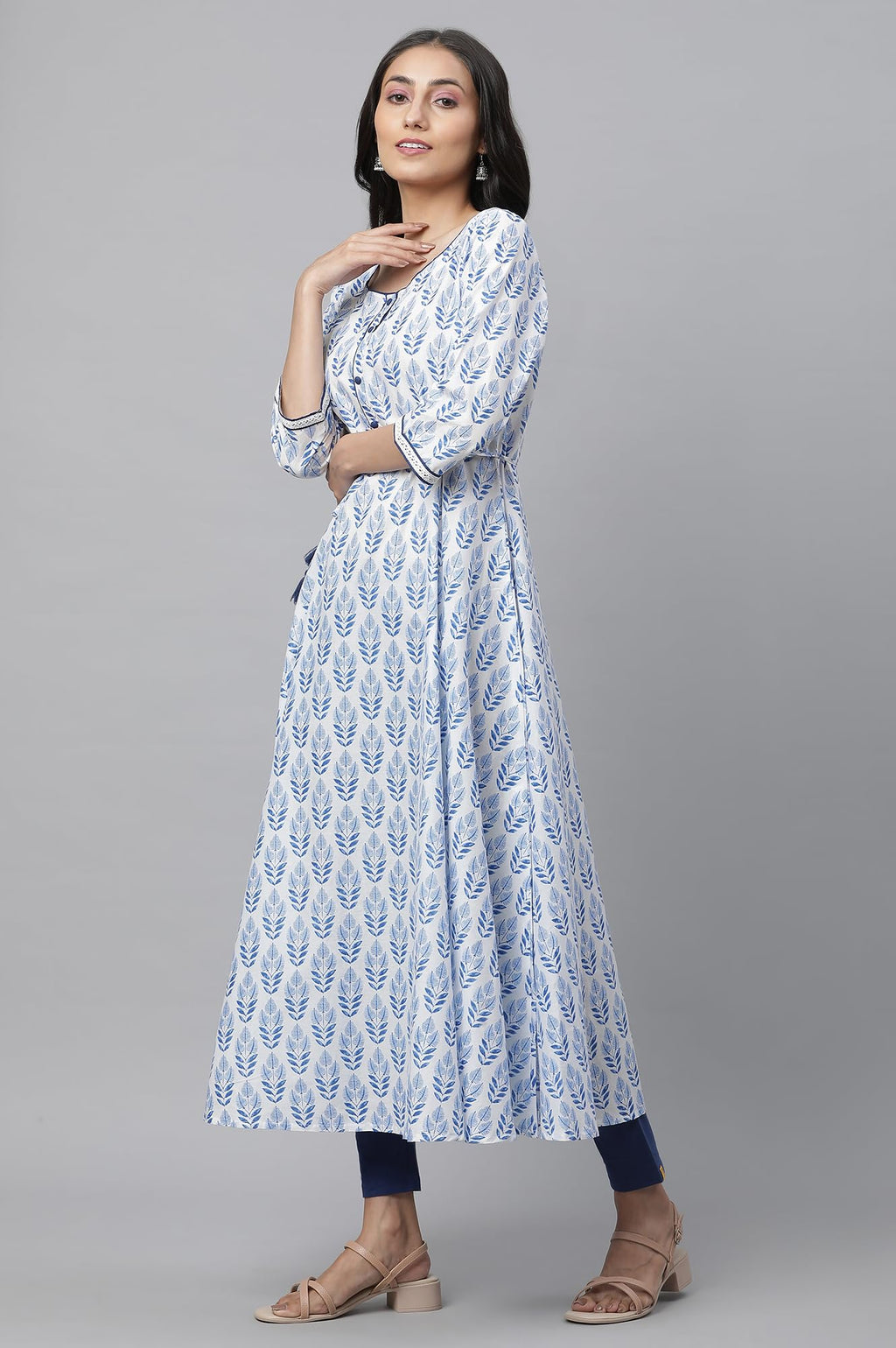 Aurelia White Leaf Print Cotton Anarkali Kurta For Women