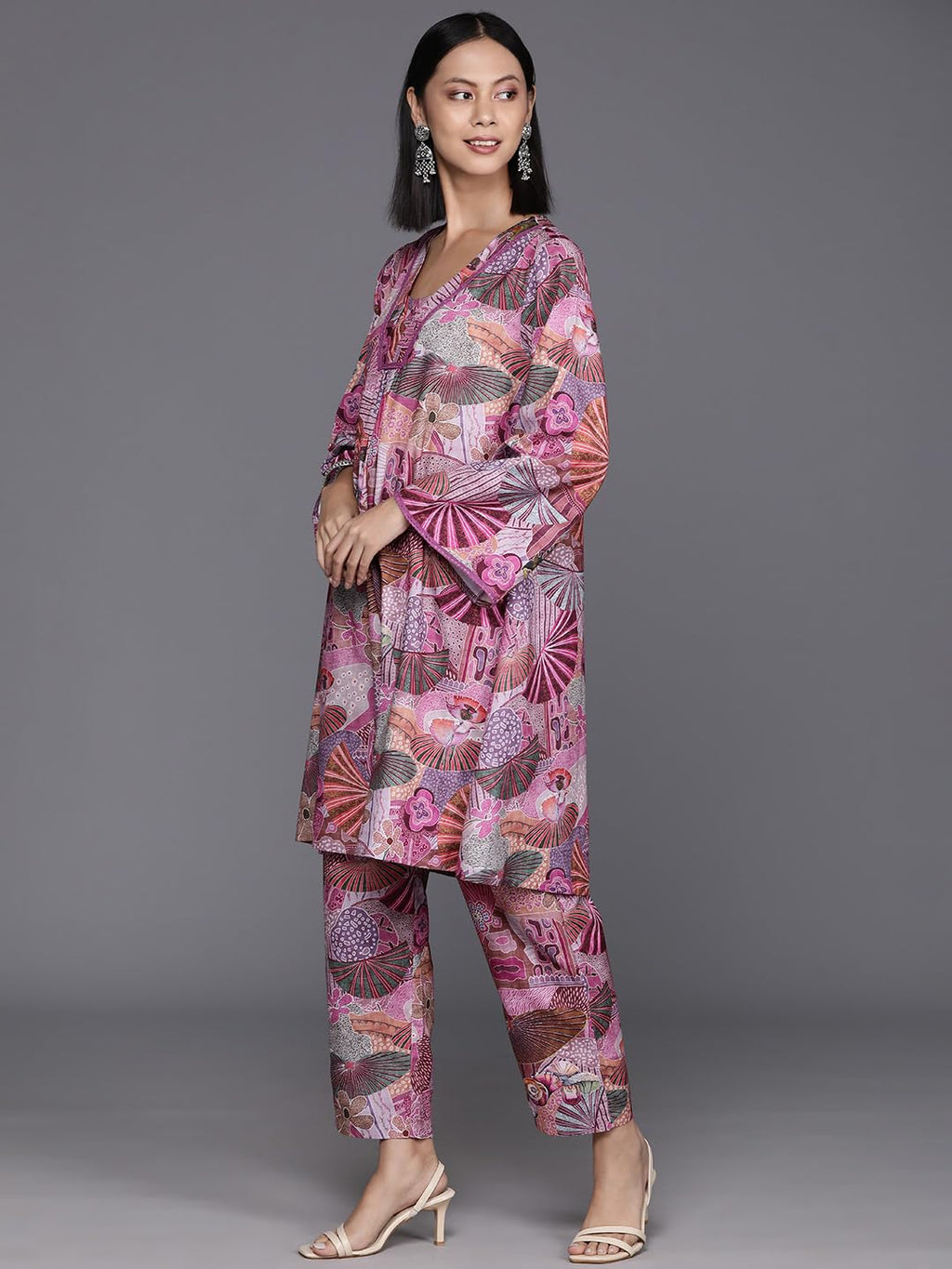 Varanga Women Purple Abstract Printed V-Neck A-Line Kurta Paired With Tonal Bottom