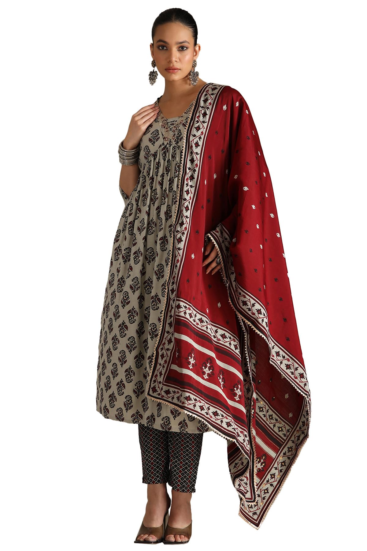 Soch Women Viscose Floral Print Suit Set with Zardozi