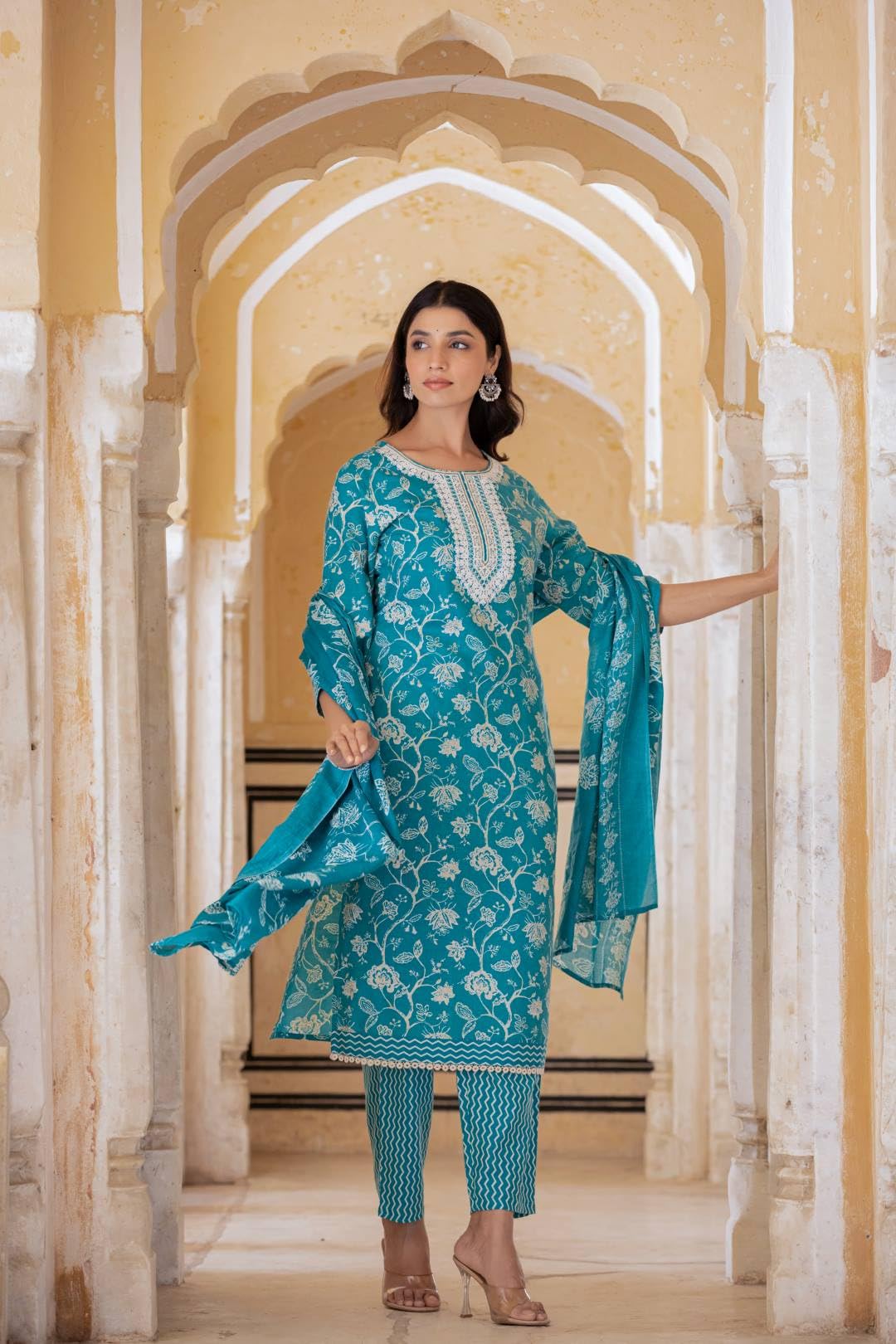 Varanga Women Blue Printed Round Neck Straight Kurta With Thread Embroidered Yoke, Three-Quarter Sleeves, Side Slits, Paired Wit