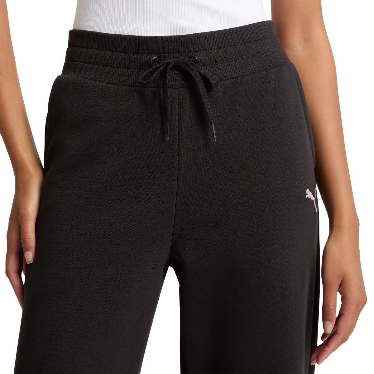PUMA Women's Fleece Sweat Pants for Women's Straight Legs Winter Sweatpants (US, Alpha, Large, Regular, Regular, Black)