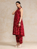 Varanga Floral Printed Halter Neck Anarkali Kurta With Trouser