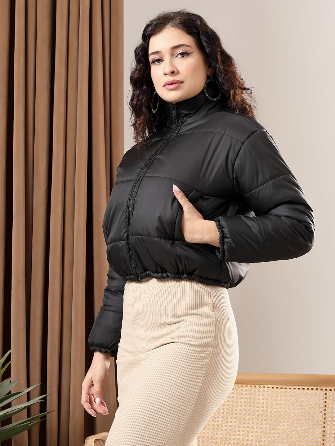 Kotty WomenS Cozy, Durable, And Effortlessly Chic Winter Puffer Jacket(Black,L)