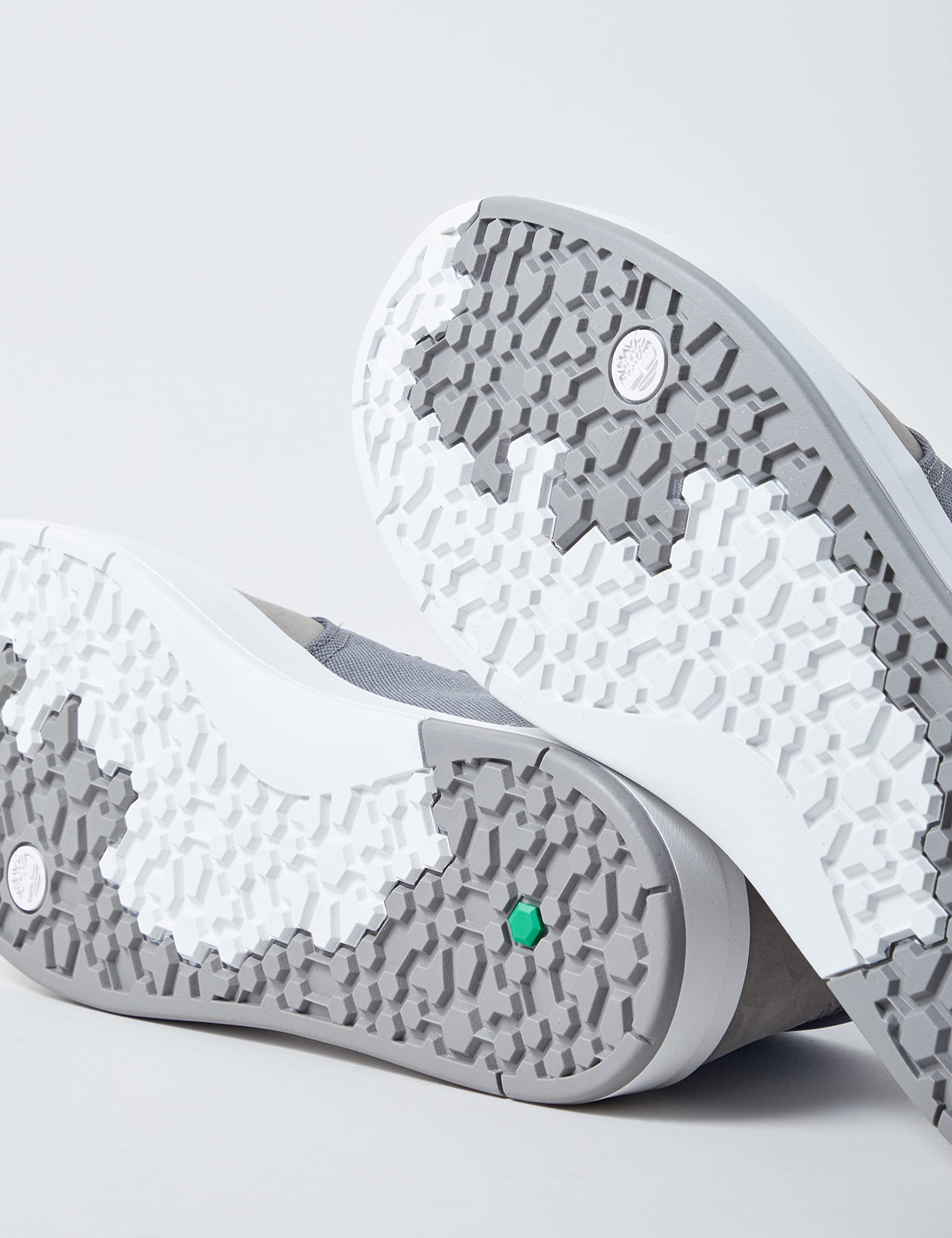 Timberland Men's Davis Square Chukka Shoe, Medium Grey Nubuck, 9.5