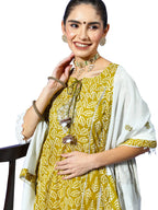 Ishin Women'S Cotton Olive & Off White Embroidered A-Line Kurta Set With Trouser And Dupatta