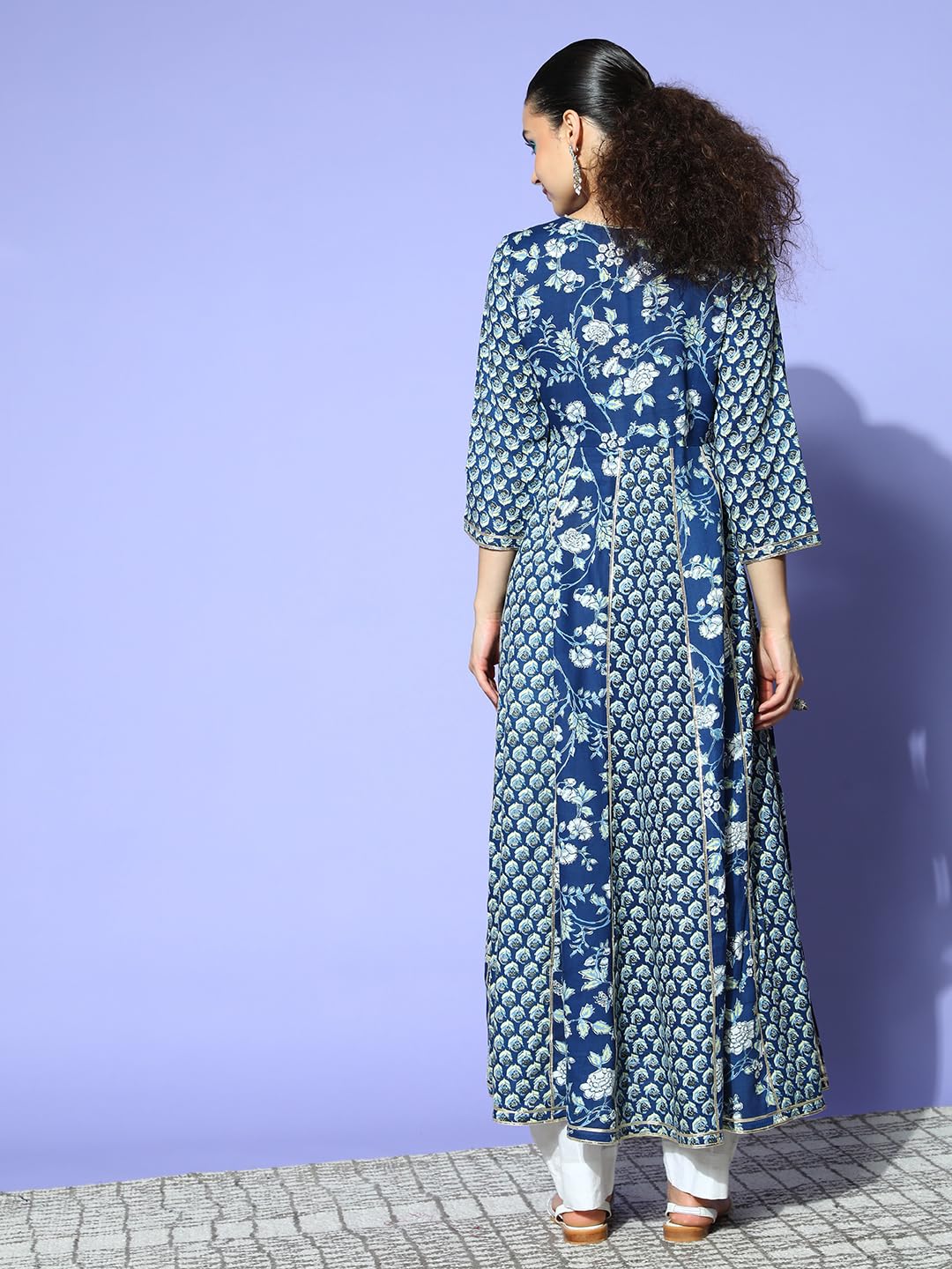 Ishin WomenS Cotton Blue Embellished Anarkali Kurta