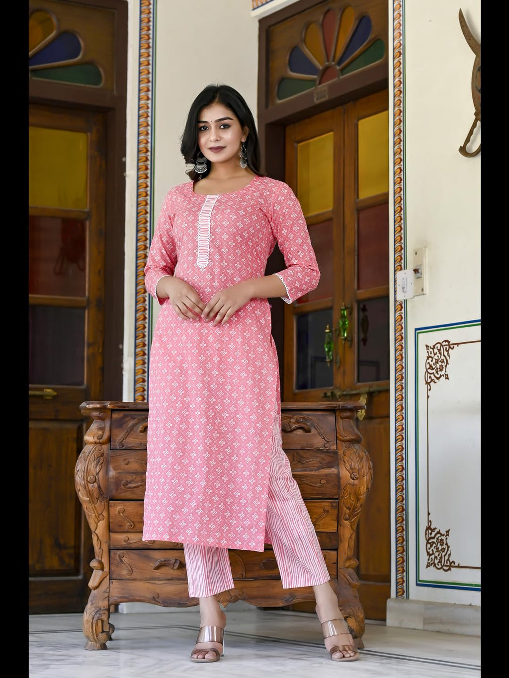 Gosriki Women'S Cotton Blend Straight Printed Kurta With Pant (Tai Pink-2Nw-Gs)