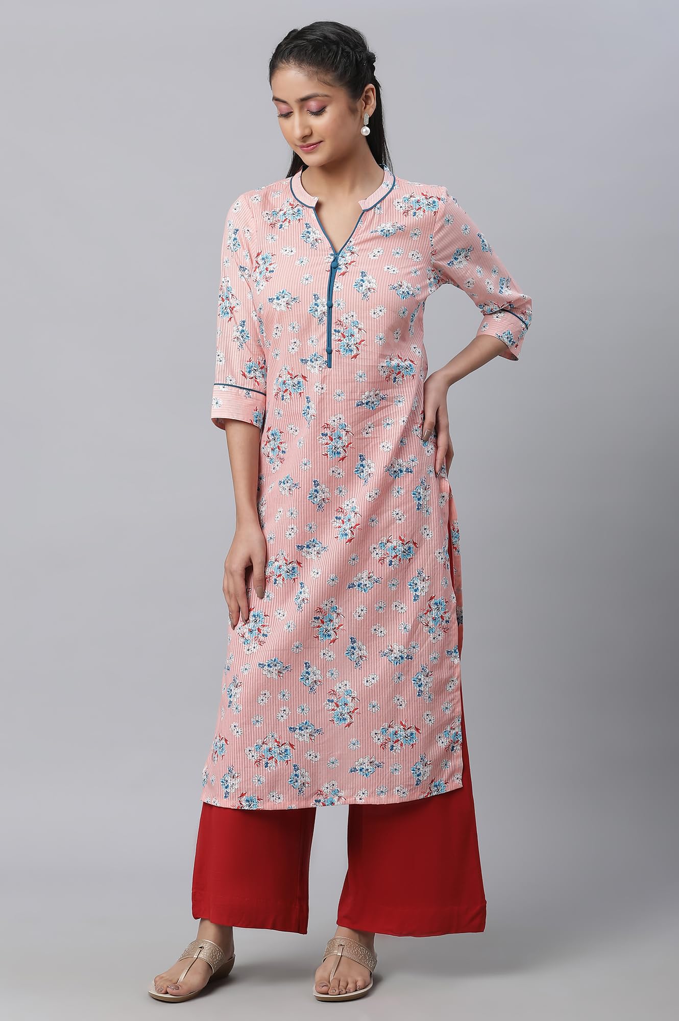 Aurelia Peach Floral Printed Printed Cotton Straight Long Kurta