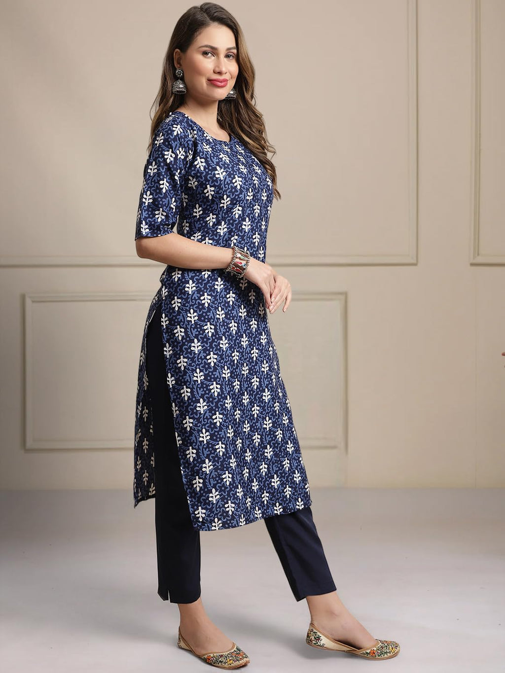 Tee Projekt Printed Crepe Kurti & Pant Set For Women Festival Wear Stylish Kurta Set