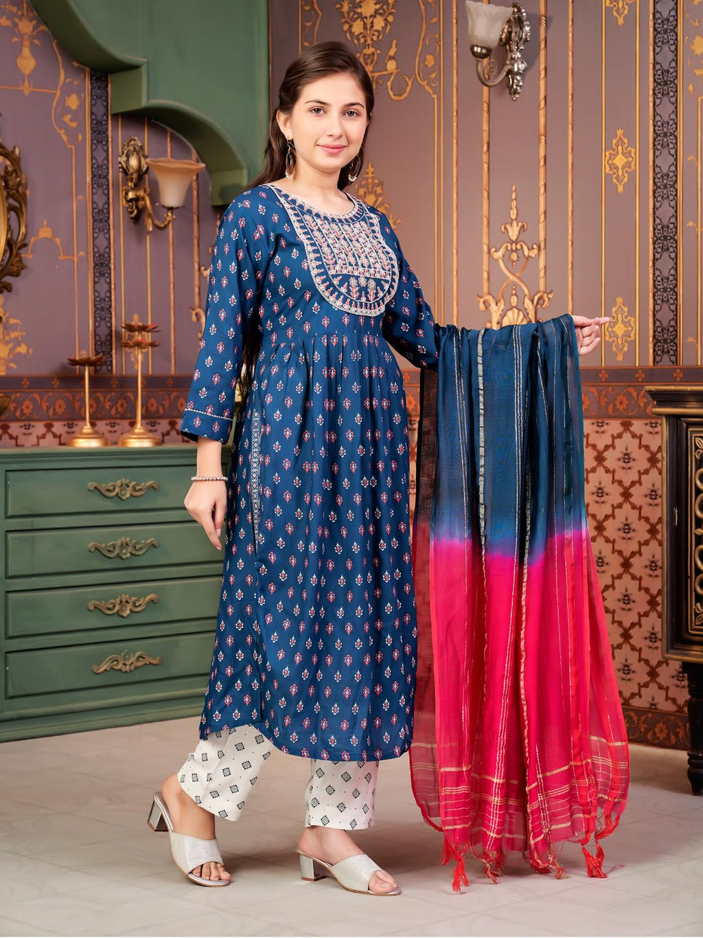 Aarika Girls Ethnic Wear Teal Blue-White Colour Floral Print Rayon Kurti Pant Set-8-15 Years (Kp-Sd-5869)