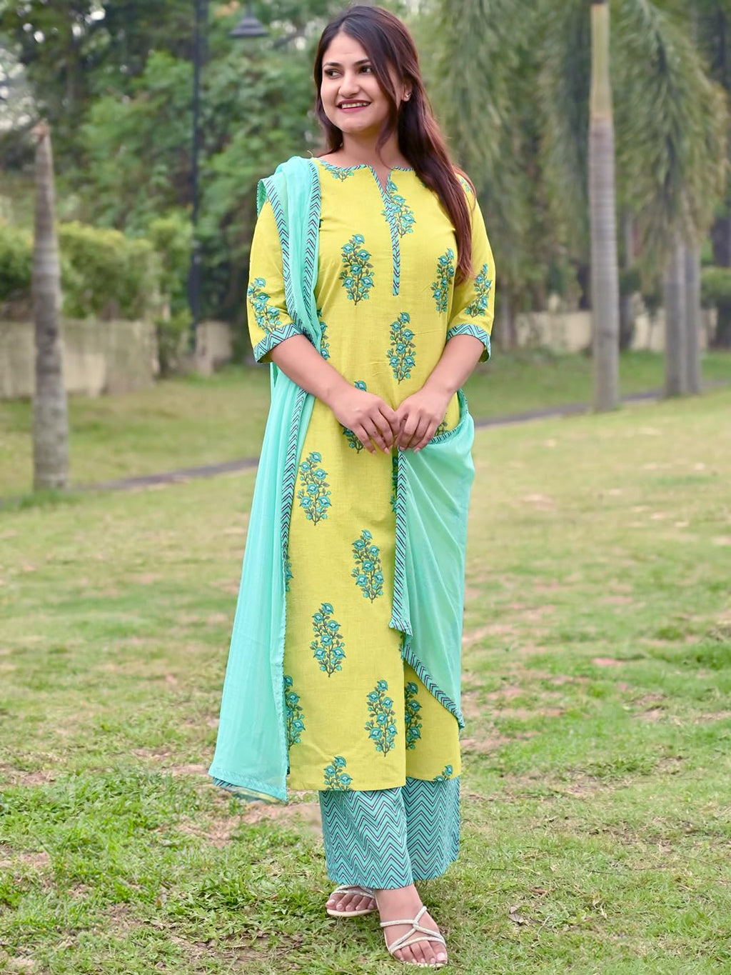Libas WomenS Cotton Kurta Sets (20197_Green