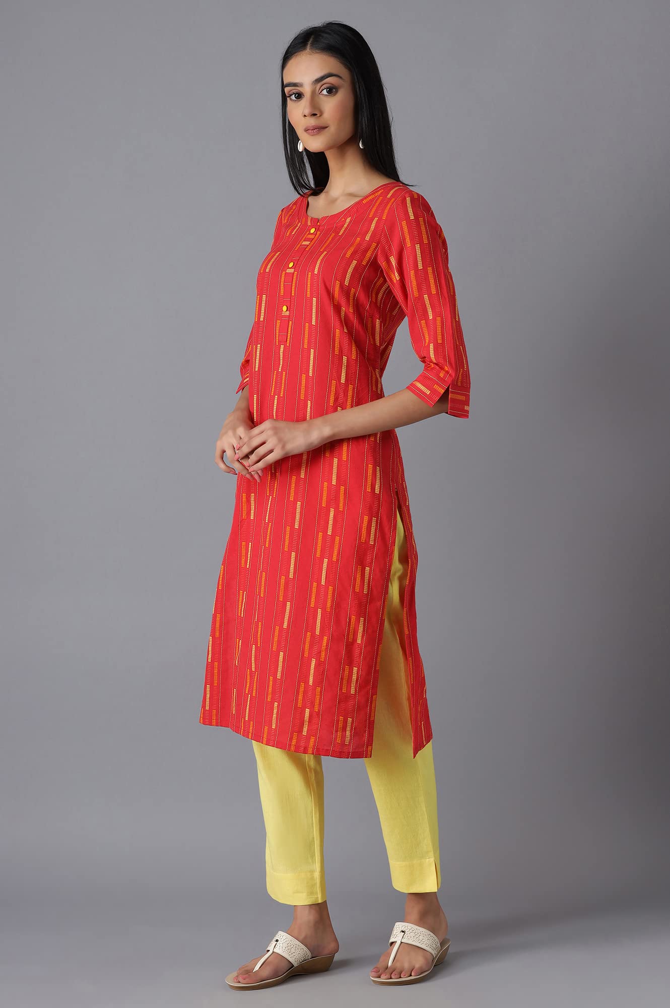 Aurelia Women'S Cotton Red Geometric Band Collar Straight Kurta