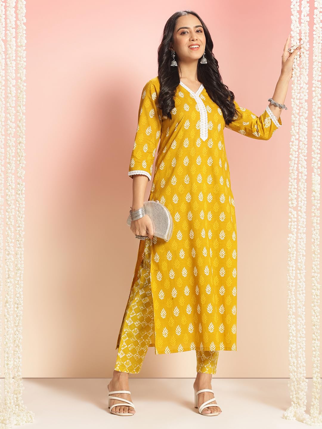 ANNI DESIGNER Women s Straight Printed Viscose Kurta with Trousers, Yellow, 44