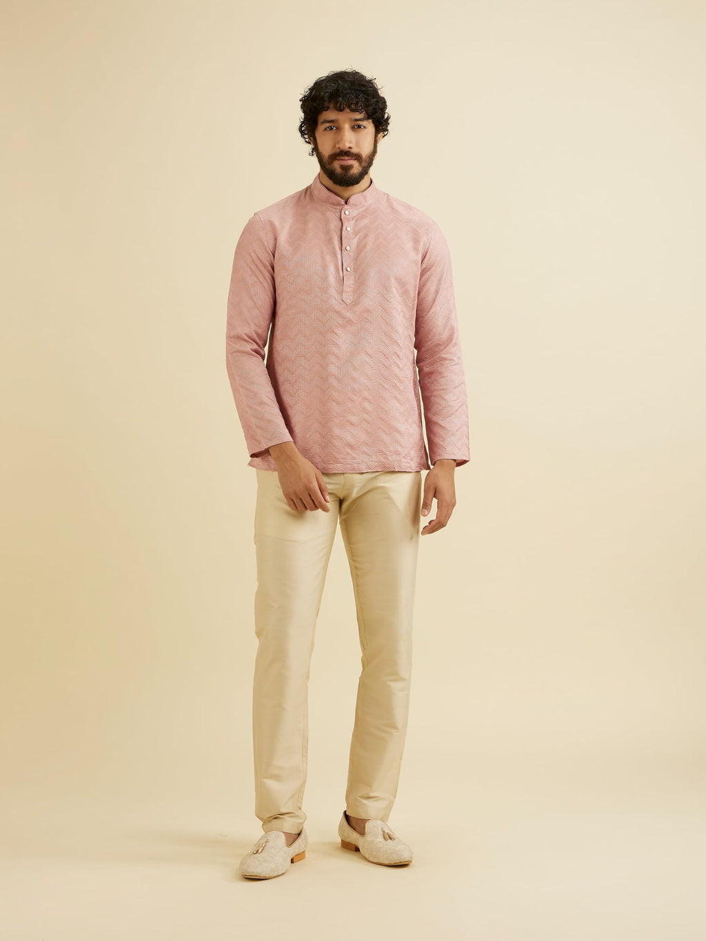 Manyavar MenS Viscose Blend Textured Short Kurta (Pink,L)