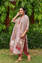 Gosriki Women'S Cotton Blend Straight Printed Kurta Set With Dupatta