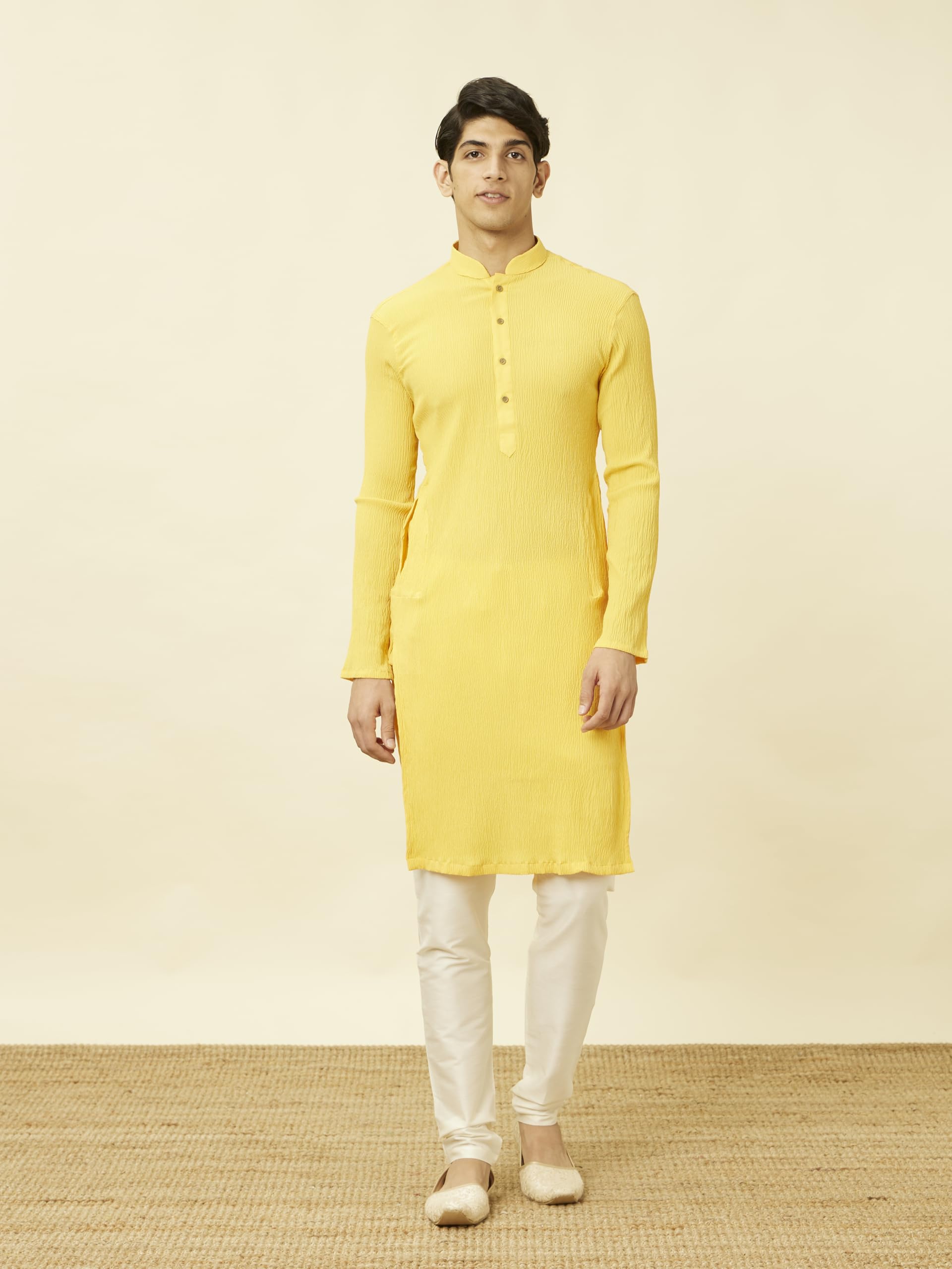 Manyavar MenS Kurta, Long Sleeves Mandarin Collar Ethnic Knee Length Kurta Only, Kurta For Festival, Wedding, Party, Anniversar