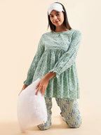 Sweet Dreams Women Printed Pyjama Set Green