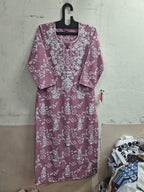 Gosriki Women'S Cotton Blend Floral Straight Kurti