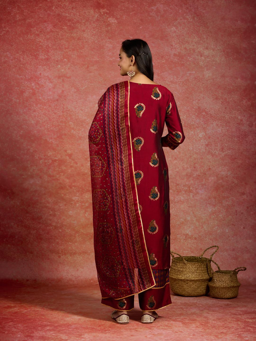 Libas WomenS Silk Blend Kurta Sets (34612_Red