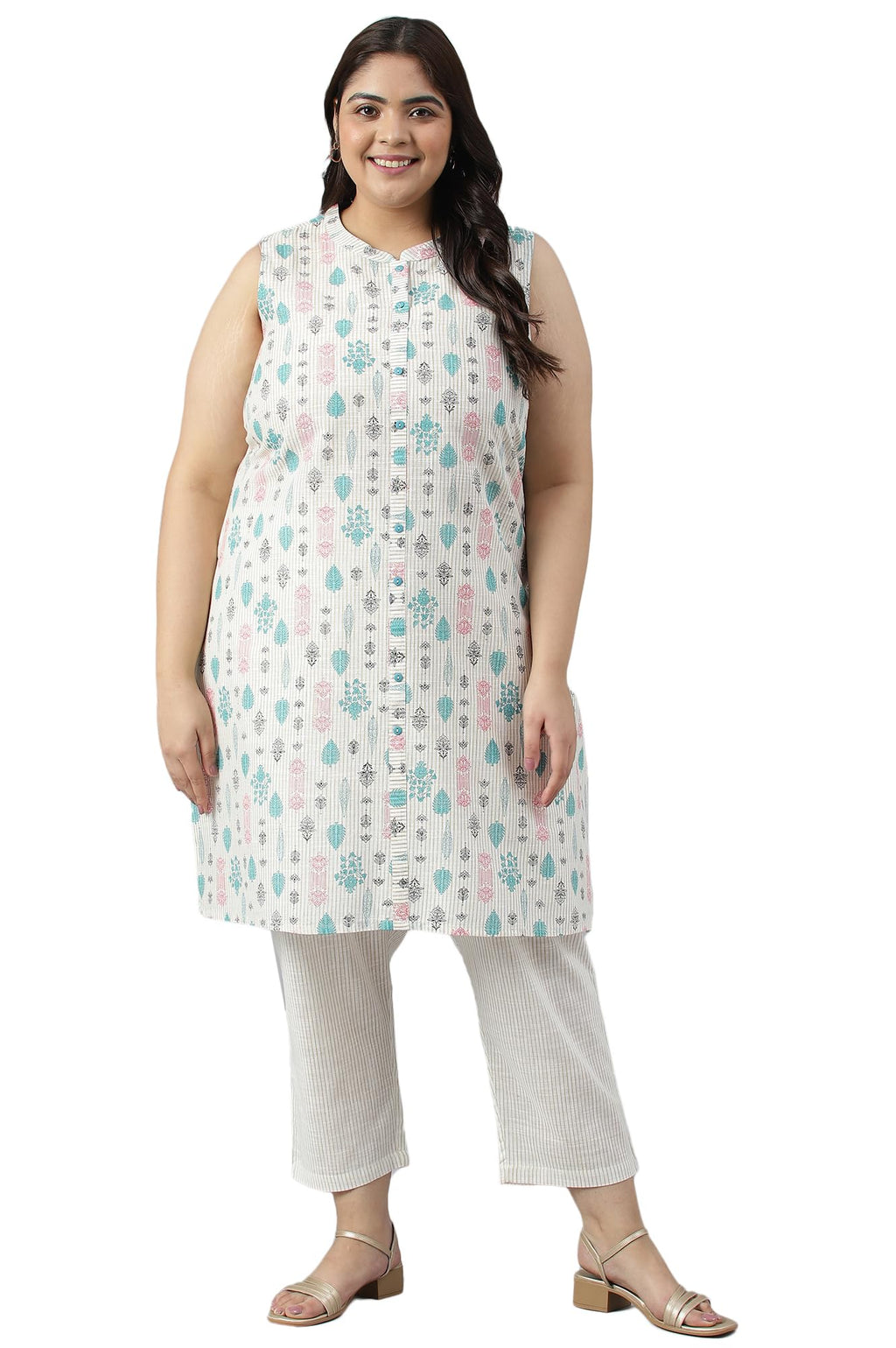 Aurelia Women'S Off-White Floral Printed Plus Size Kurta With Trousers