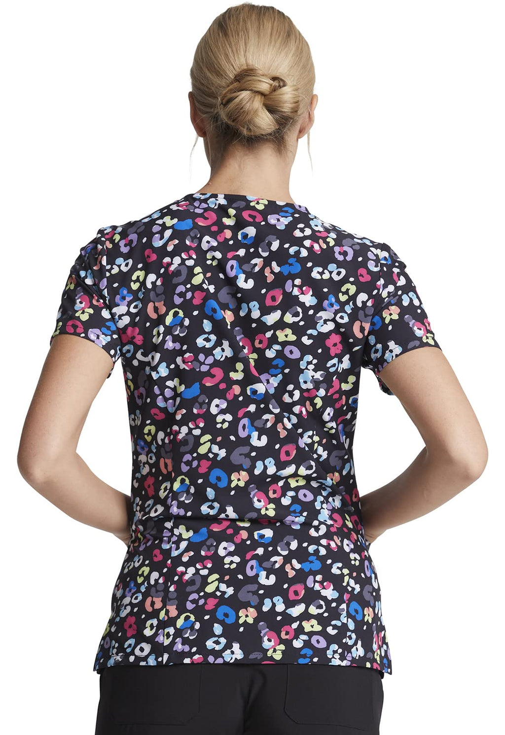 Dickies EDS Women Scrubs Top V-Neck Print DK616, XS, Safari Pop