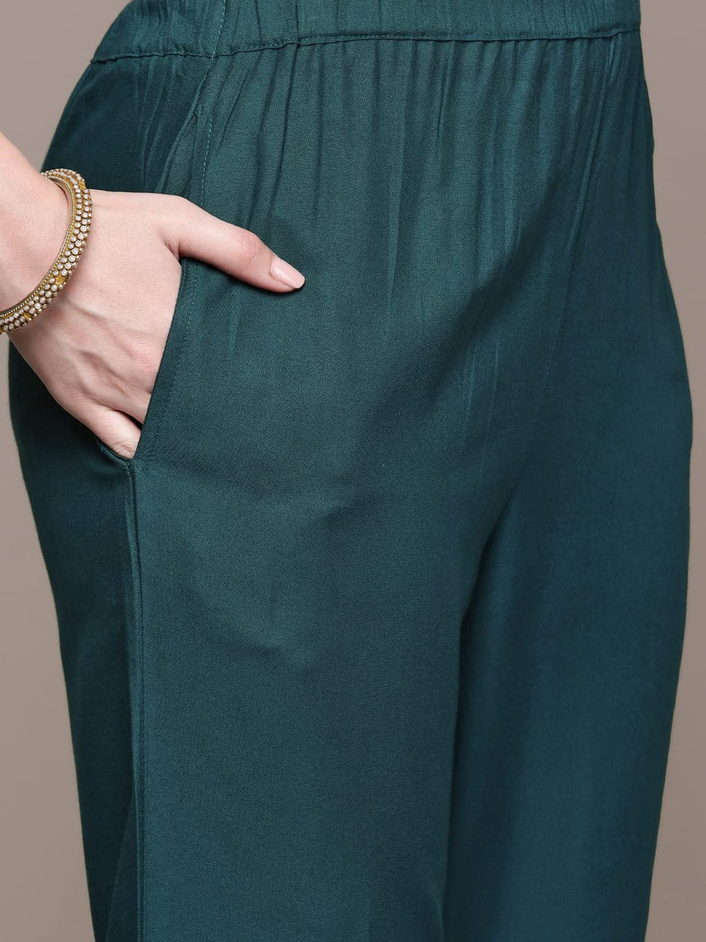 Anubhutee Women'S Teal Ethnic Motifs Printed Thread Work Rayon Kurta Suit Set With Trousers & Dupatta