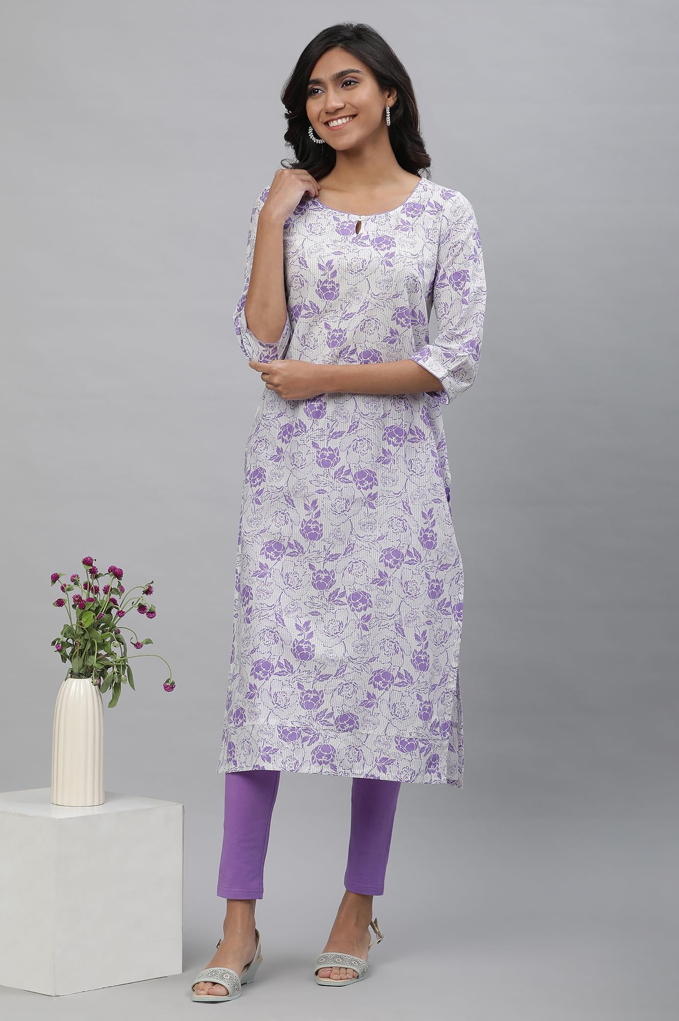 Aurelia White Floral Printed Printed Cotton Straight Long Kurta for Women