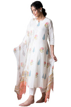 ANNI DESIGNER Womens Cotton Blend Straight Printed Kurta with Pant & Dupatta (Nairiti White_S_White_Small)