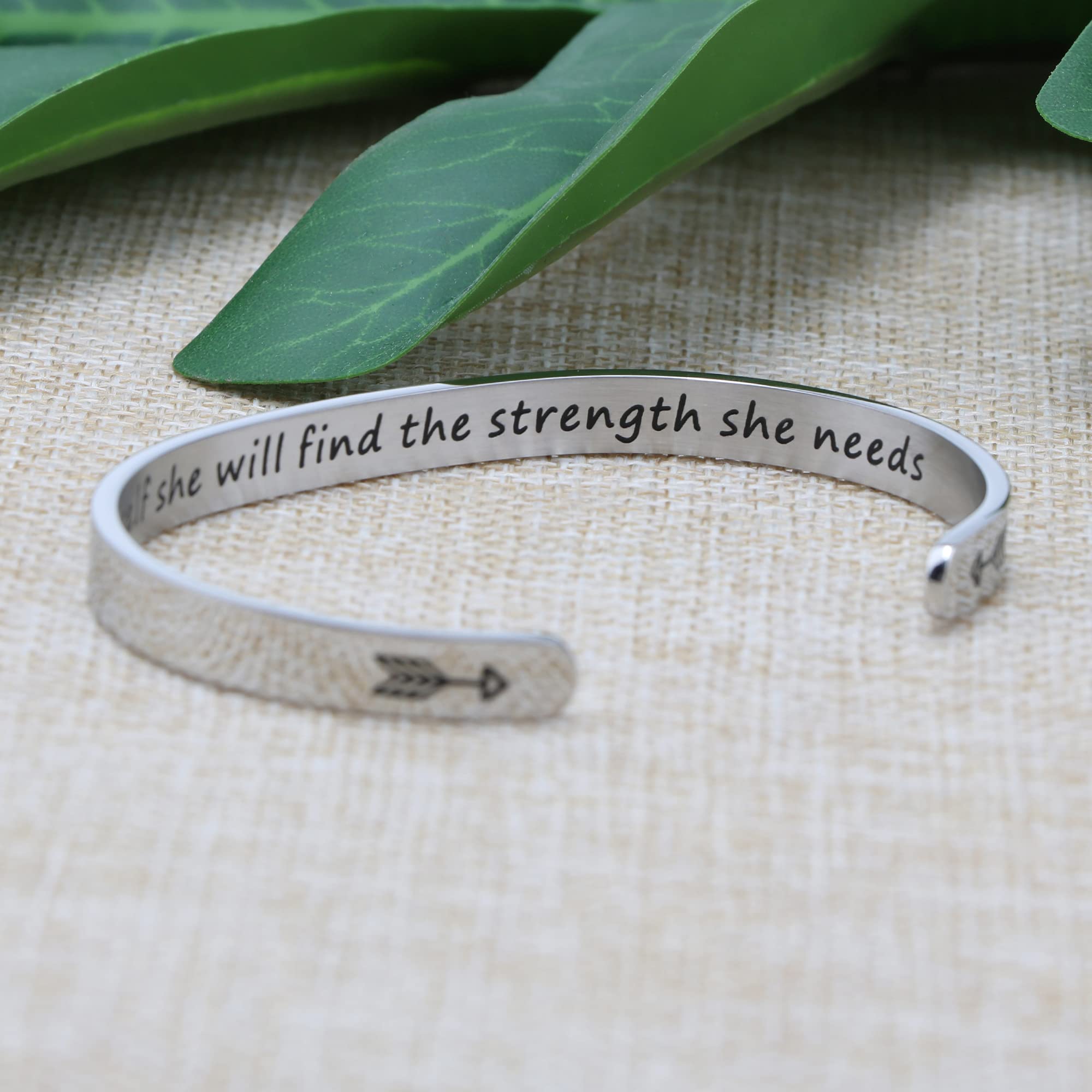 JoycuFF Inspirational Gifts for Women Encouragement Cuff Bracelets Birthday Christmas Gift Brave Message Saying It Is In Herself