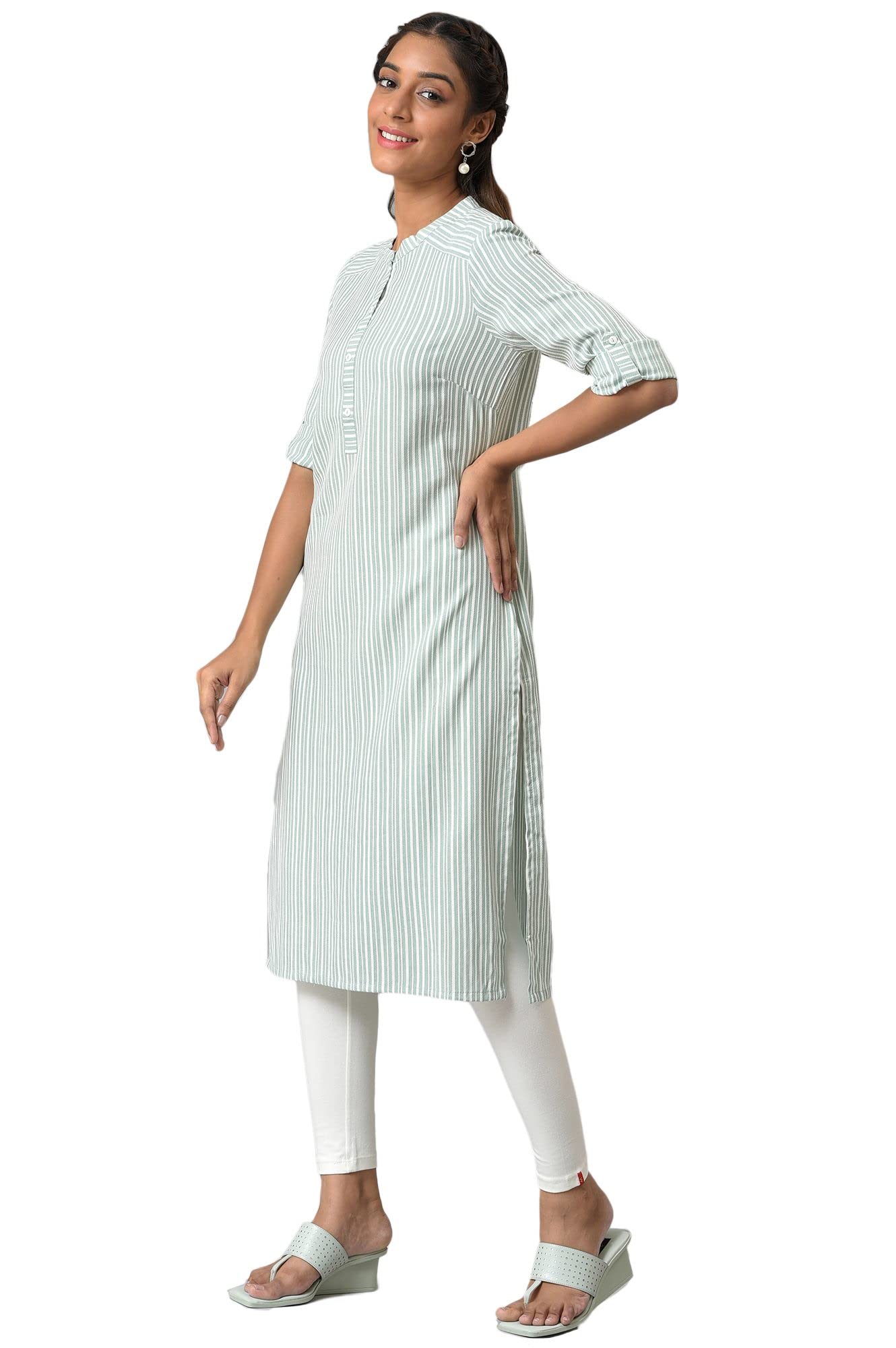 Aurelia Women Green Dobby Stripes Yarn Dyed Straight Kurta