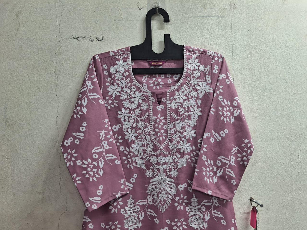 Gosriki Women'S Cotton Blend Floral Straight Kurti