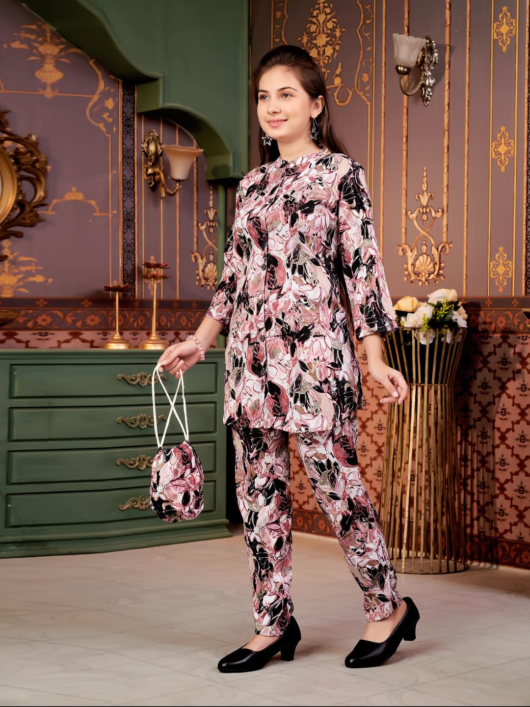 Aarika Girls Casual Wear Peach Colour Abstract Print Polyester Co-ord Set-8-15 Years (KP-TR-K-969)