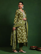 Varanga Women Floral Printed V Neck Kurta With Trouser & Dupatta