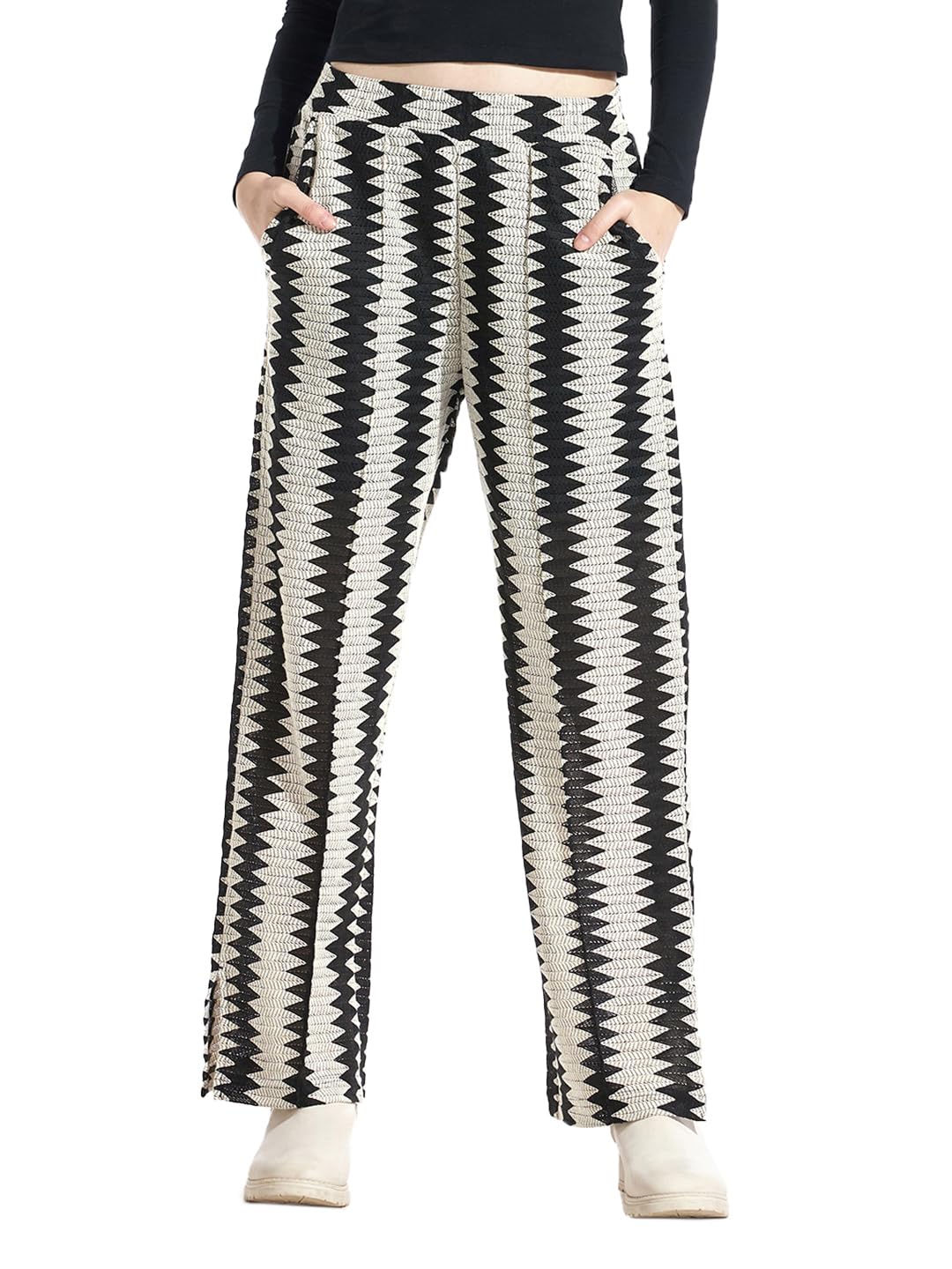 Bewakoof Womens Textured Baggy Relaxed Fit Cotton Pant-647130-Black-L