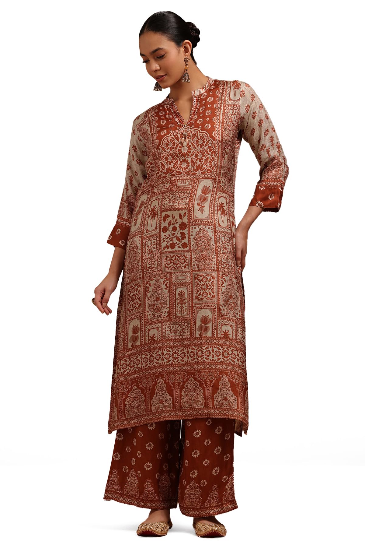 Soch Women Dola Silk Botanical Print Kurta Set with Thread Work