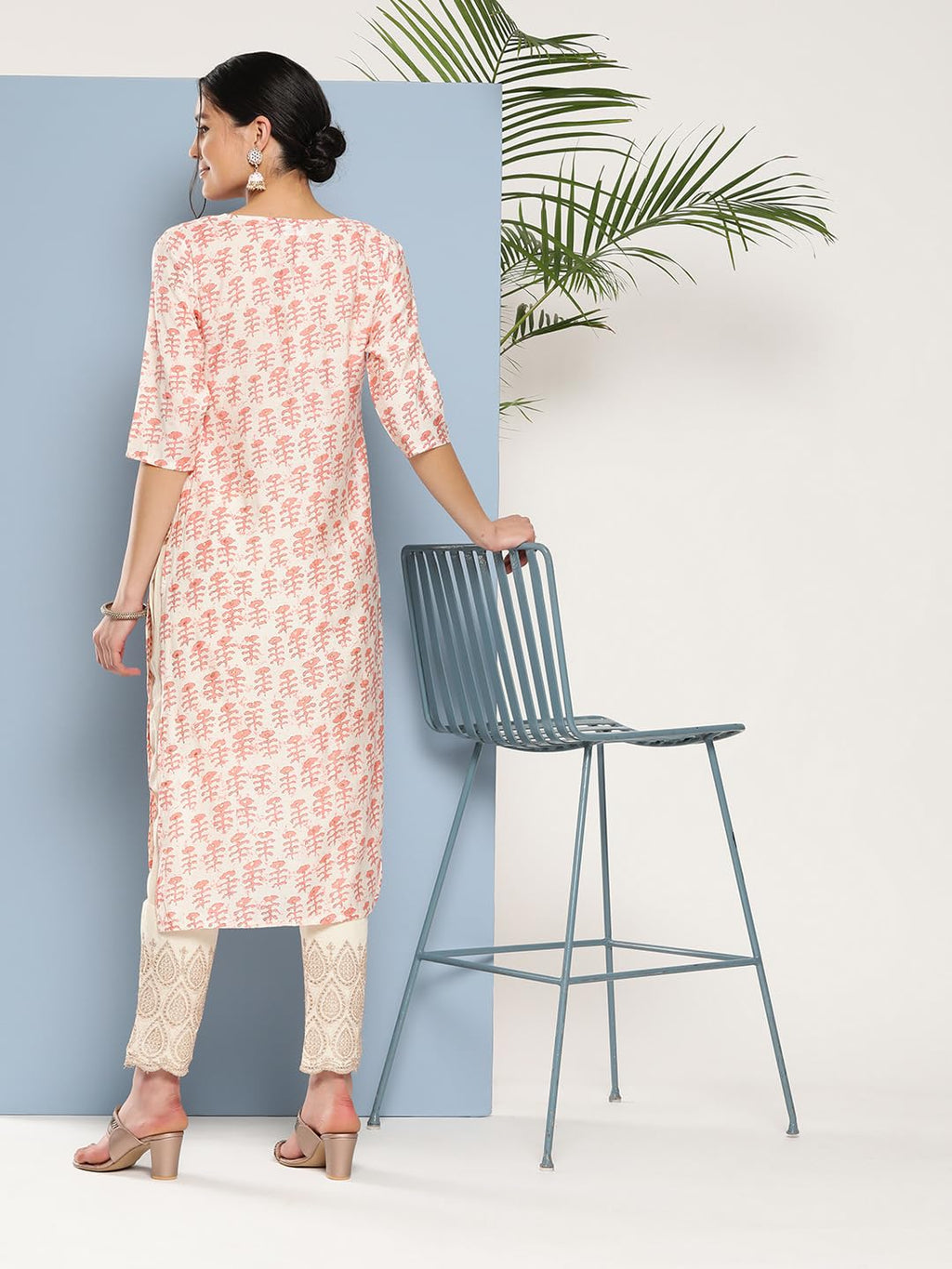 Libas WomenS Silk Printed Straight Kurta (26290_Peach