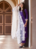 Gosriki Women'S Cotton Blend Straight Embroidered Kurta With Palazzo & Dupatta