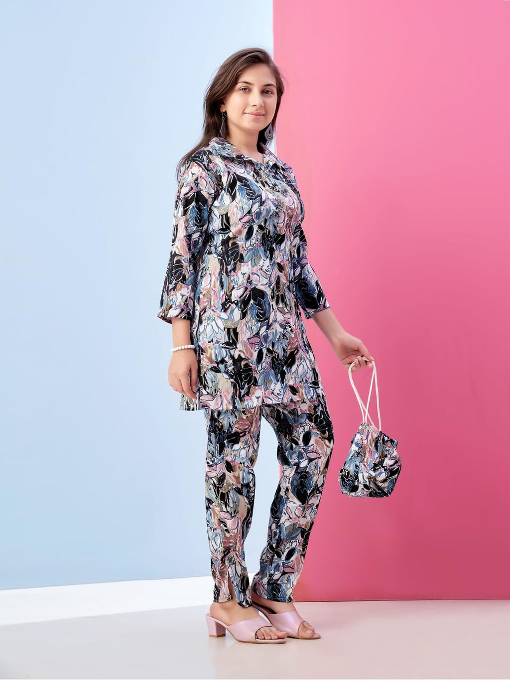 Aarika Girls Casual Wear Blue Colour Floral Print Polyester Co-ord Set-8-15 Years (KP-TR-K-971)
