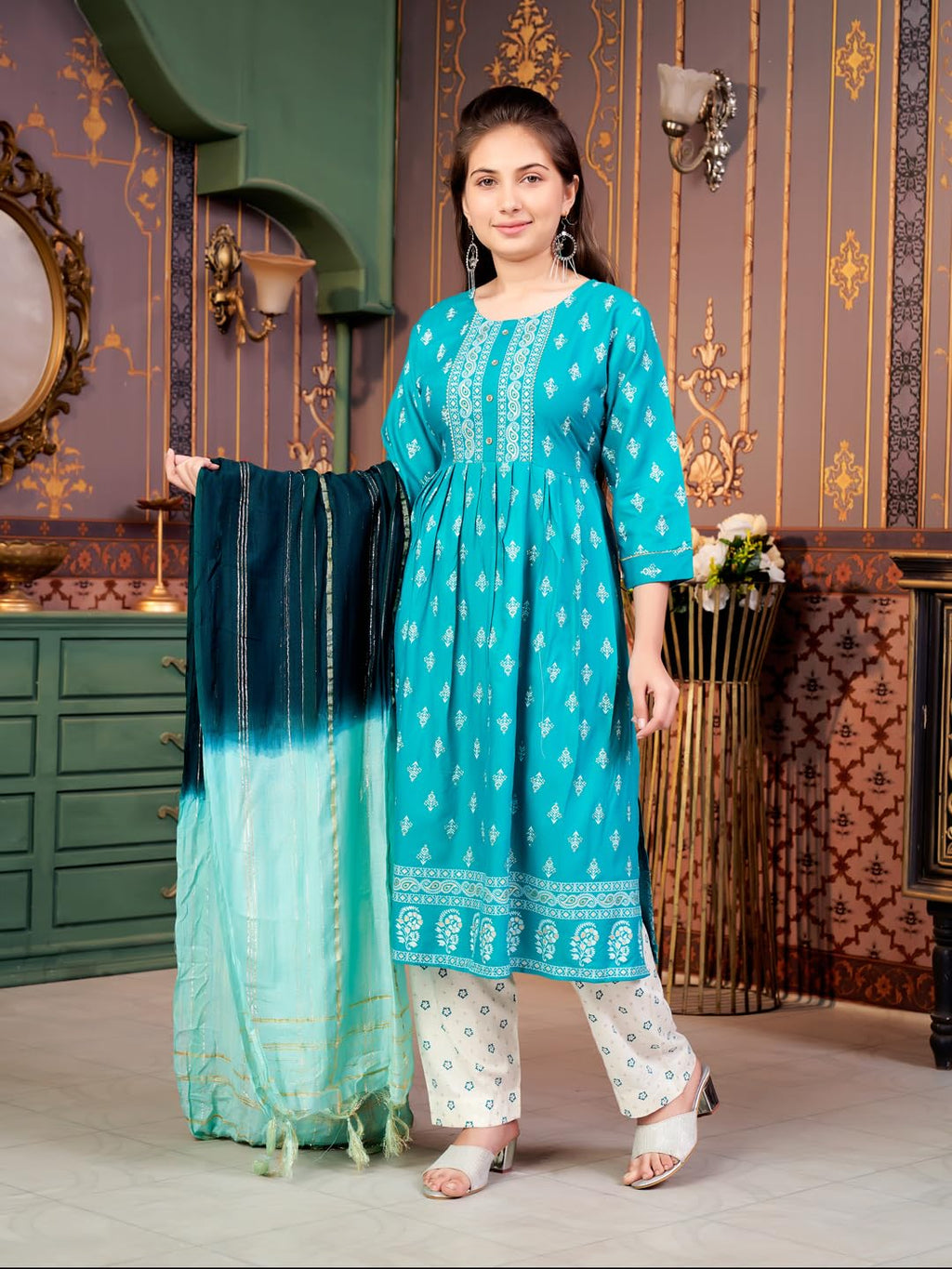 Aarika Girls Ethnic Wear Sea Green-Off White Colour Foil Print Rayon Kurti Pant Set-8-15 Years (Kp-Sd-5889)
